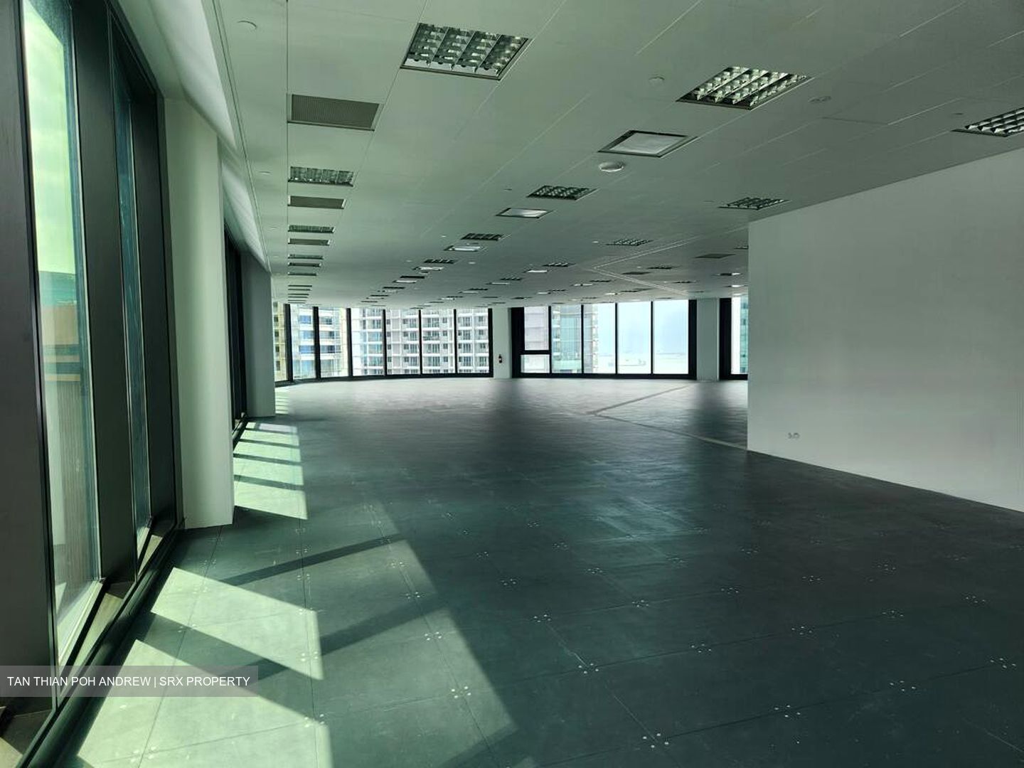 Hub Synergy Point (D2), Office #465215021